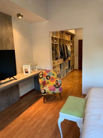 CASA EN VENTA - GRANJA DE FUNES