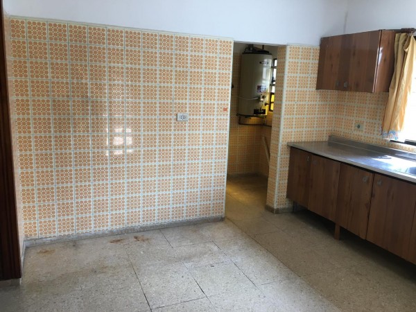 VENDO CASA DE TRES DORMITORIOS B° VILLA BELGRANO