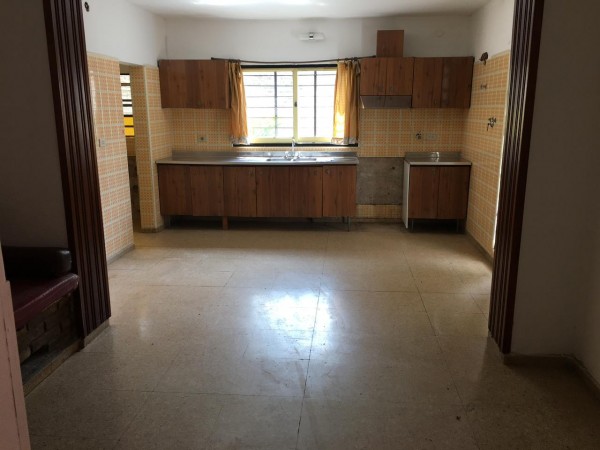 VENDO CASA DE TRES DORMITORIOS B° VILLA BELGRANO