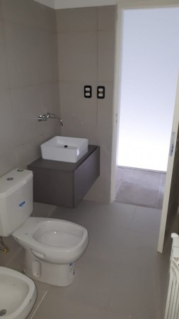 DÚPLEX A LA VENTA EN NUEVA URCA